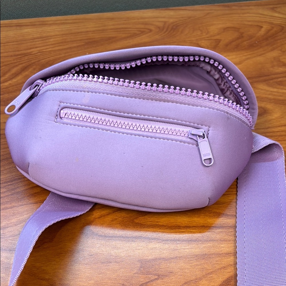 Dange Dover neoprene Lavender Belt Bag